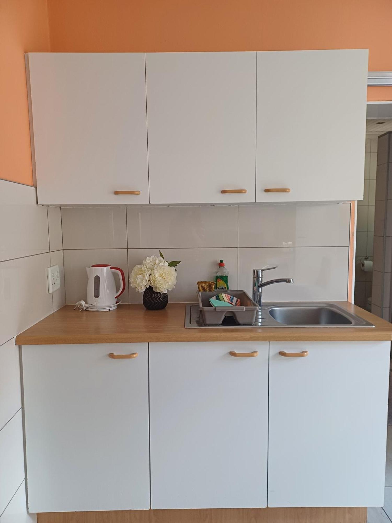 Capbon Guesthouse Windhoek Eksteriør bilde